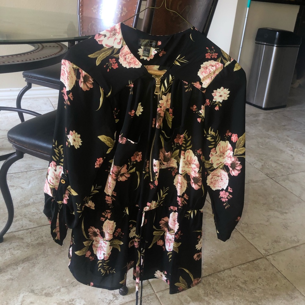 flower blouse